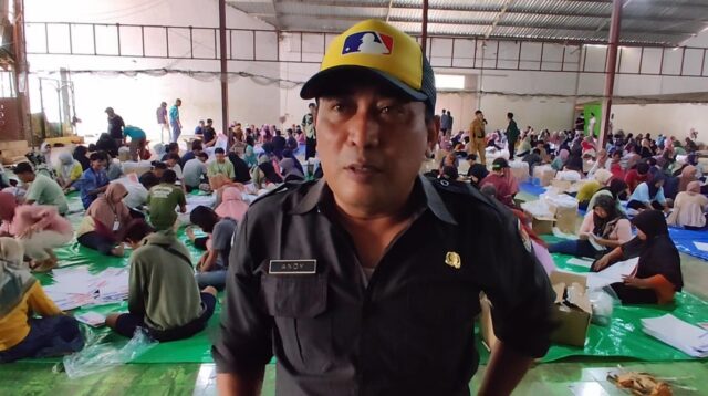 KPU Kabupaten Pekalongan Mulai Sortir dan Lipat Surat Suara