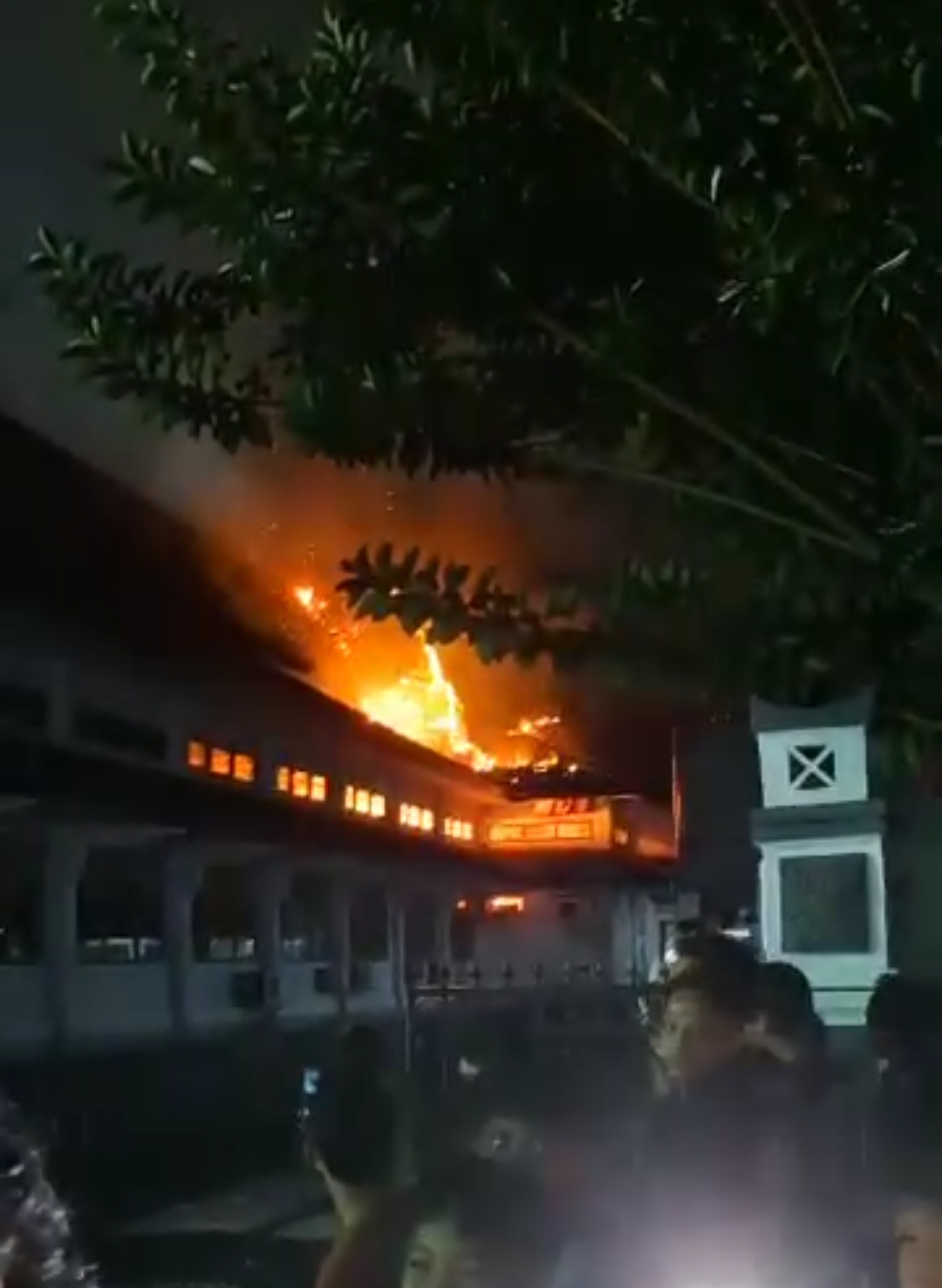 Gedung DPRD Kabupaten Pekalongan Terbakar, Arsip Penting Dipastkan Selamat